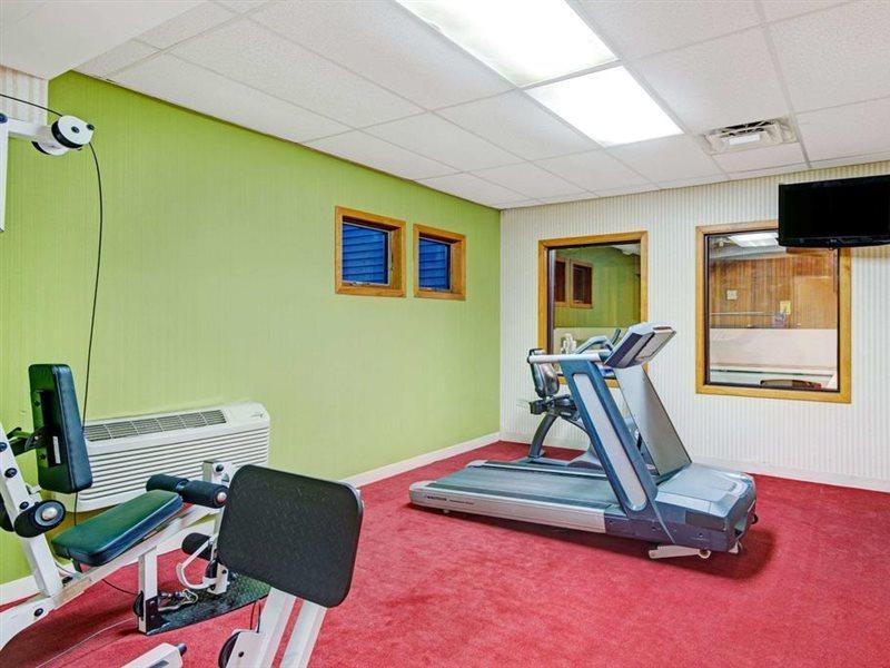 Days Hotel By Wyndham Methuen Ma Conference Center Εξωτερικό φωτογραφία